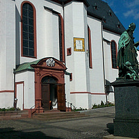 Kirchort Sankt Walburga, Winkel